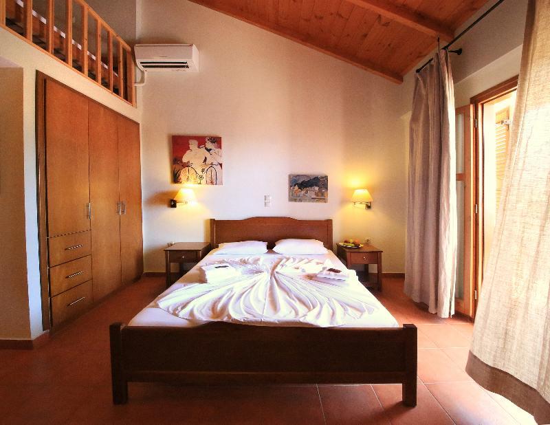 Xenios Apartments アイオス・ニコラオス エクステリア 写真